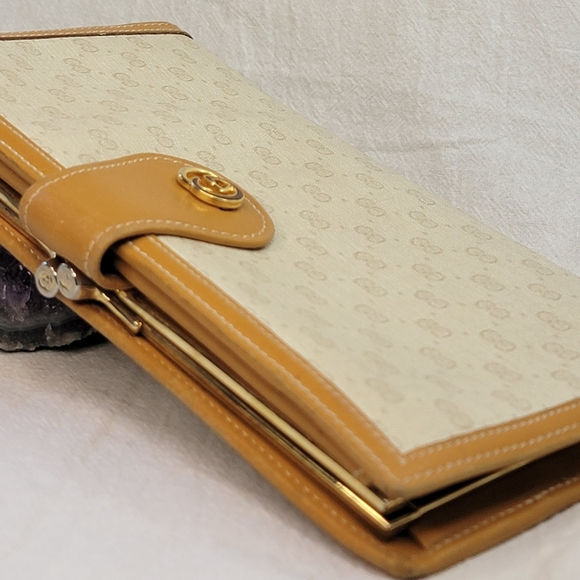 Vintage Gucci Micro GG Continental Leather Wallet Clean Interior - Picture 12 of 15